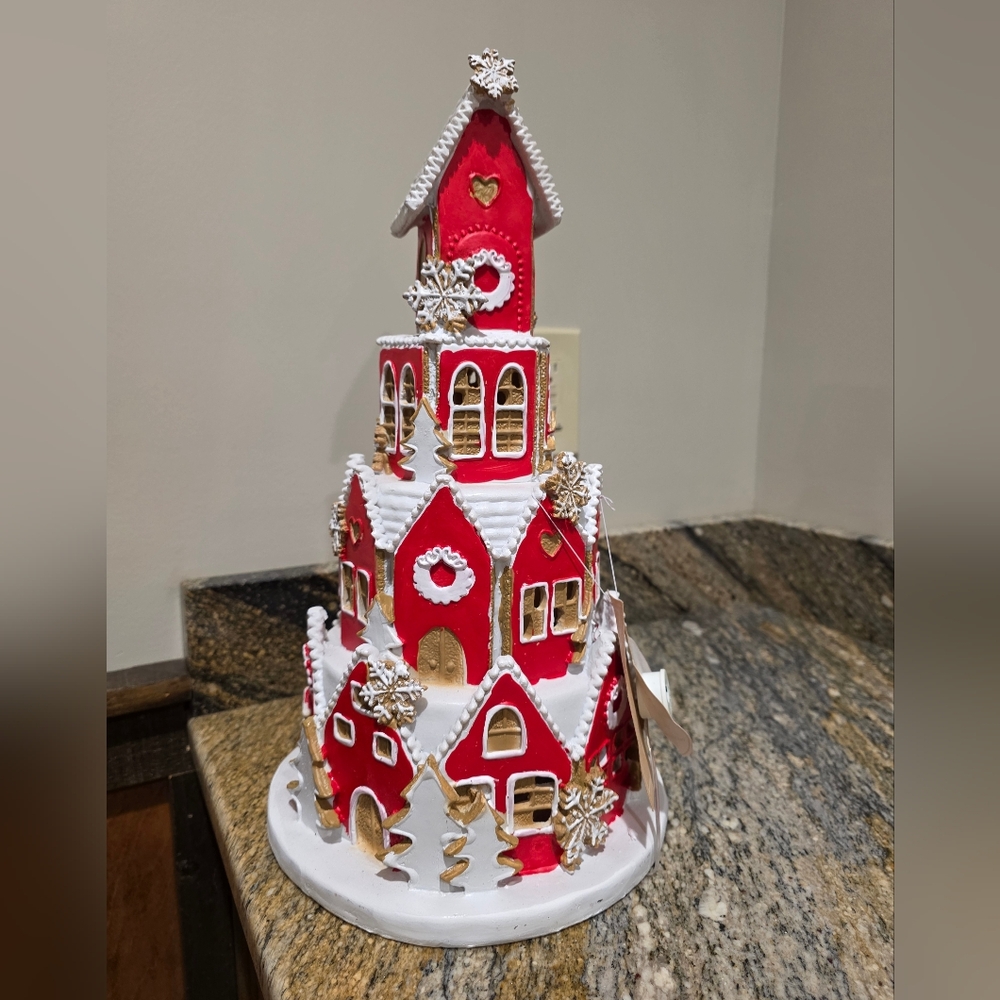 Gingerbread Sugar Castle-NWT
